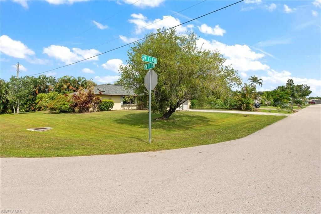 824 SW 13th AVE, CAPE CORAL, FL 33991 — photo 2