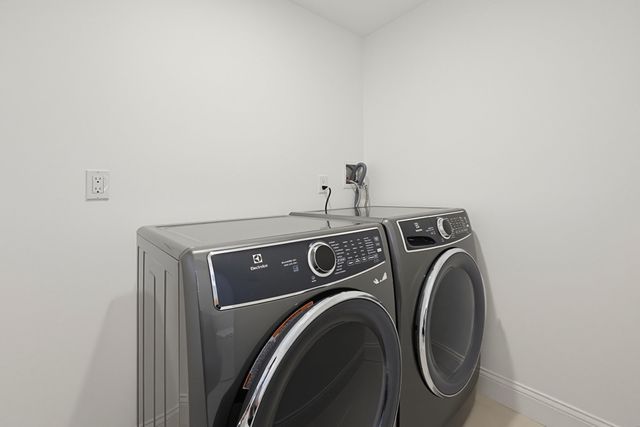 17 Kilburn Road, Newton, MA 02465