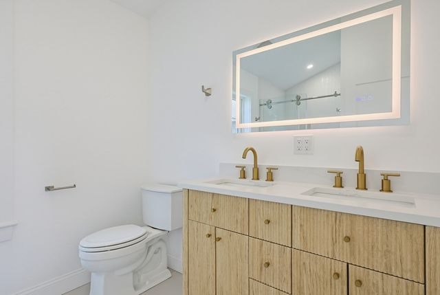 17 Kilburn Road, Newton, MA 02465
