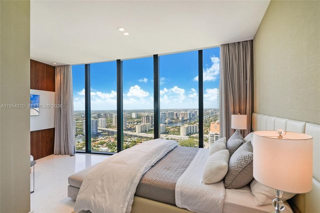 18555 Collins Ave 4305, Sunny Isles Beach, FL 33160