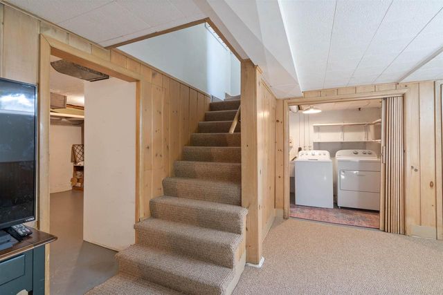 820 7th Ave E, Superior, WI 54880