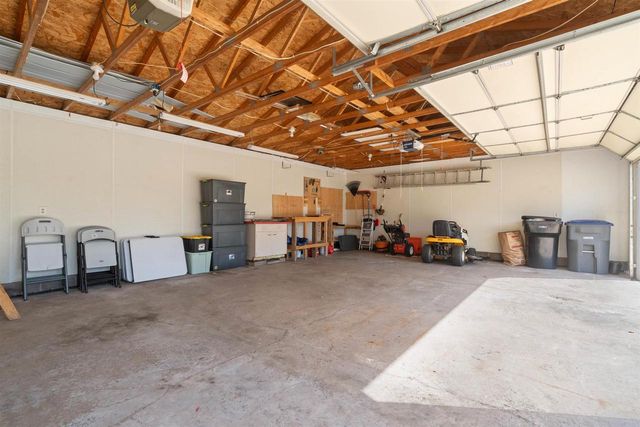 820 7th Ave E, Superior, WI 54880