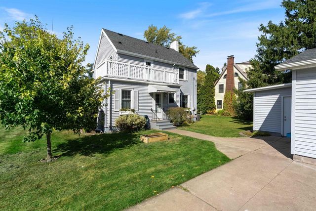 820 7th Ave E, Superior, WI 54880