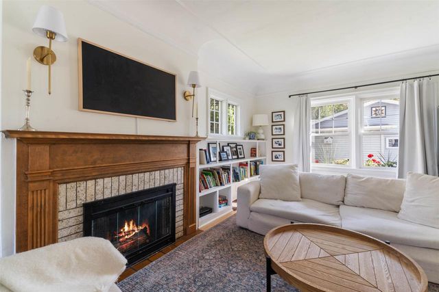 820 7th Ave E, Superior, WI 54880