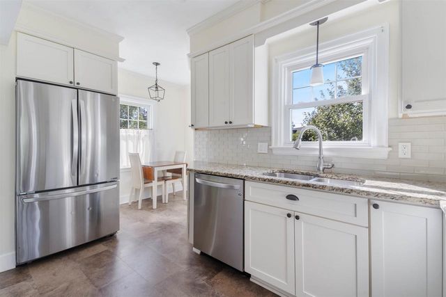 820 7th Ave E, Superior, WI 54880