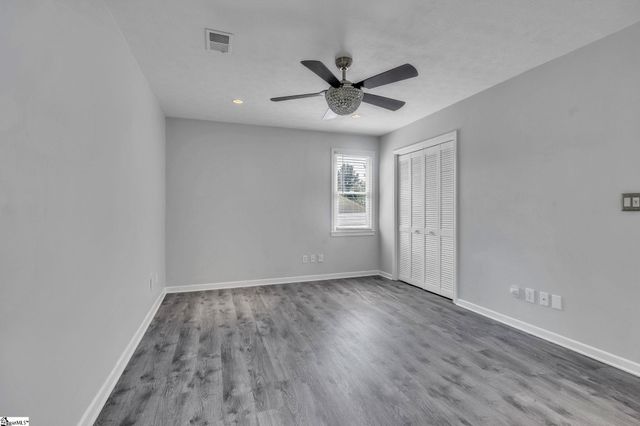 114 Saturn Lane, Greer, SC 29651