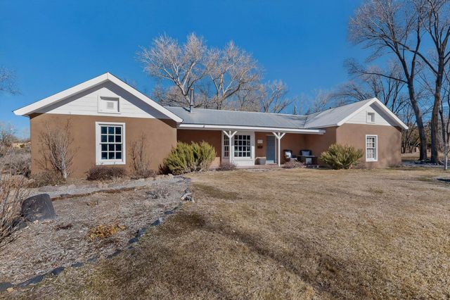 253 Old Church Road, Corrales, NM 87048