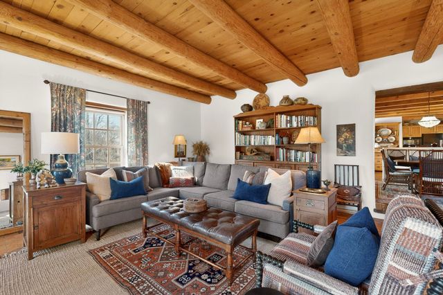 253 Old Church Road, Corrales, NM 87048