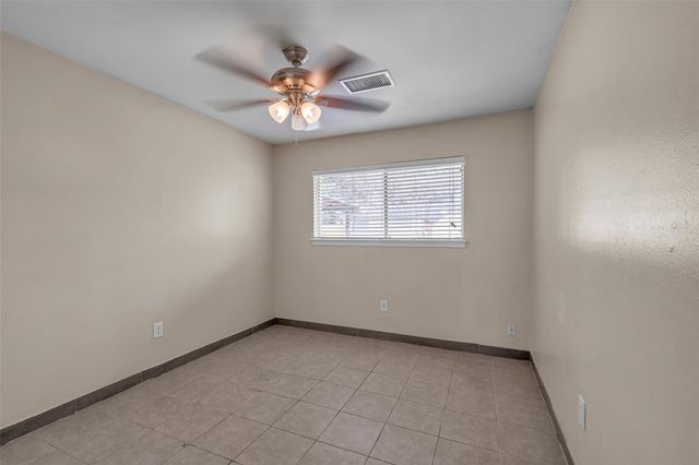 308 Tiegs Street, League City, TX 77573