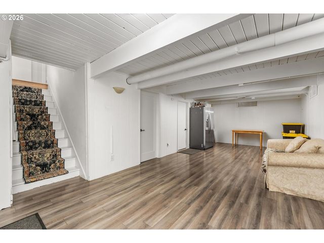 4305 IDAHO St, Vancouver, WA 98661