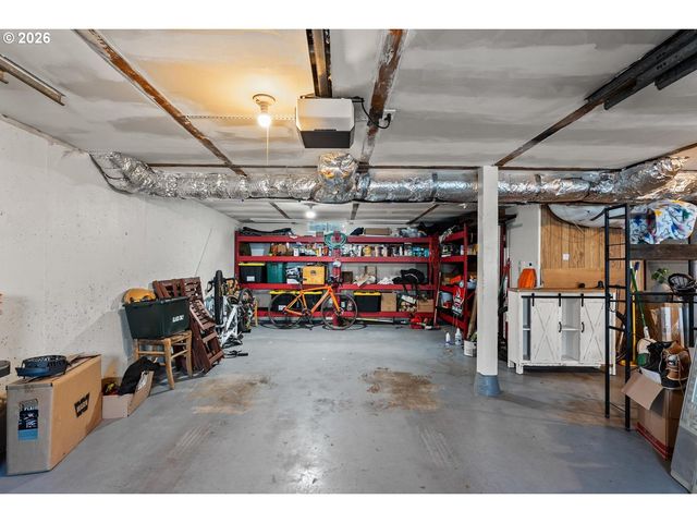 4305 IDAHO St, Vancouver, WA 98661