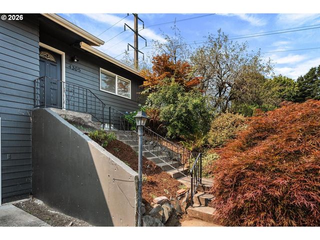 4305 IDAHO St, Vancouver, WA 98661