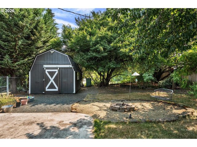 4305 IDAHO St, Vancouver, WA 98661