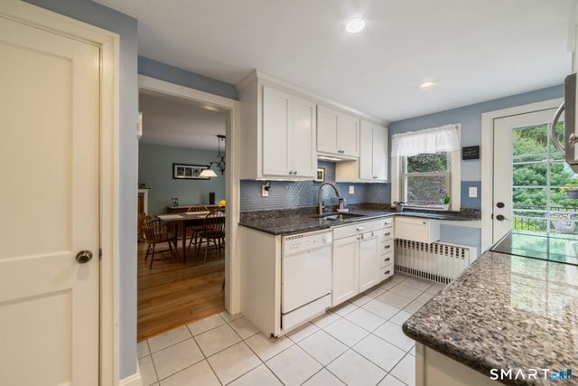 119 Main Street, East Hampton, CT 06424