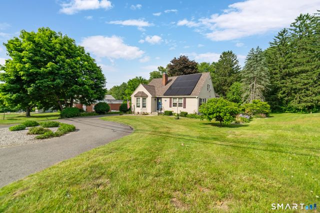 119 Main Street, East Hampton, CT 06424