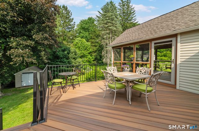 119 Main Street, East Hampton, CT 06424