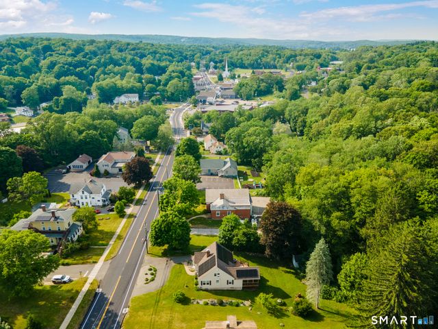 119 Main Street, East Hampton, CT 06424