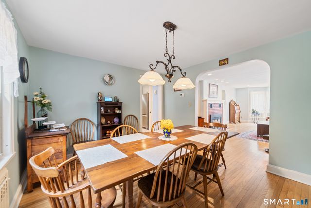 119 Main Street, East Hampton, CT 06424