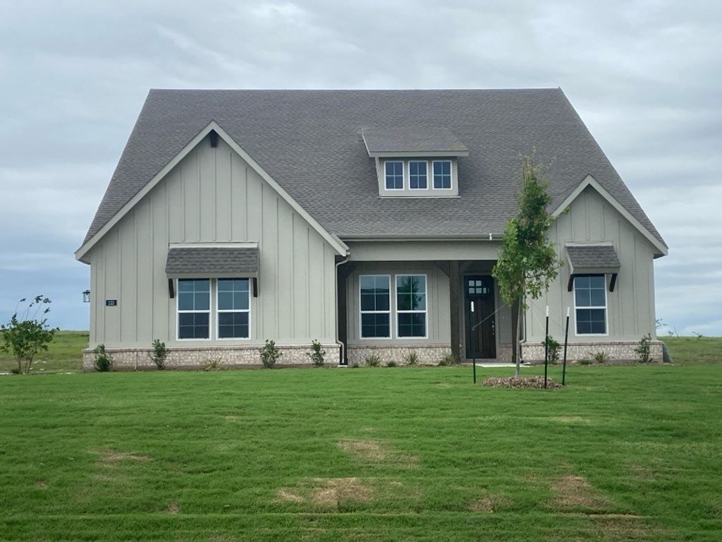 133 Hillview Trail, Decatur, TX 76234