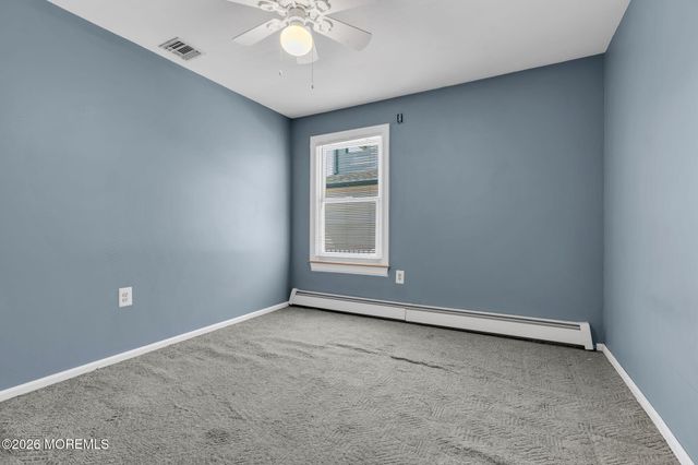 77 Storm Jib Court, Berkeley, NJ 08721