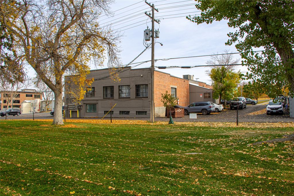 27 Neill Avenue, Helena, MT 59601 photo 2
