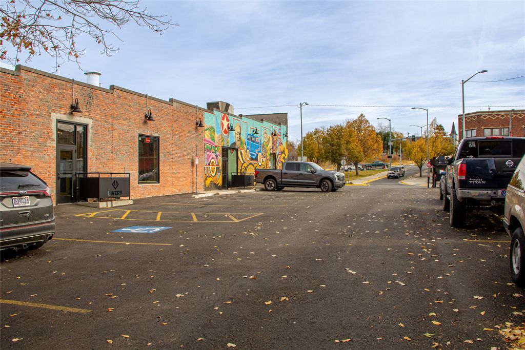 27 Neill Avenue, Helena, MT 59601 photo 4