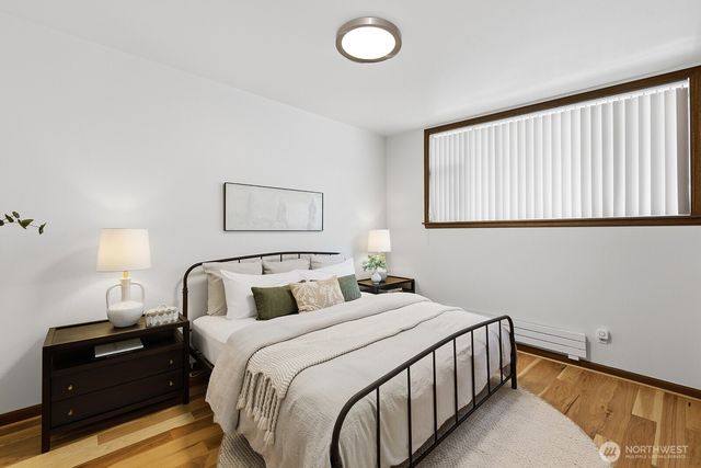 7524 43rd Avenue NE, Seattle, WA 98115