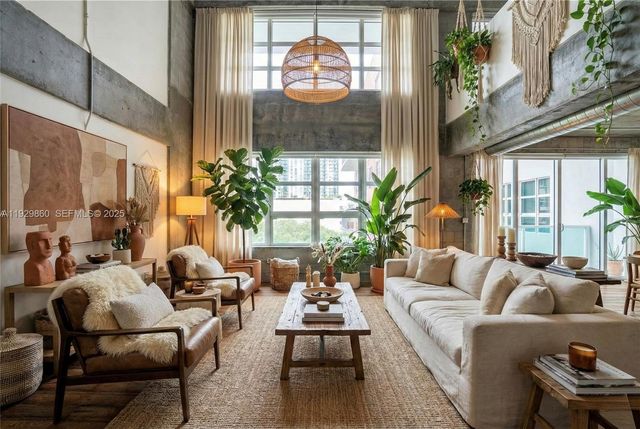 1749 NE Miami Ct 515, Miami, FL 33132