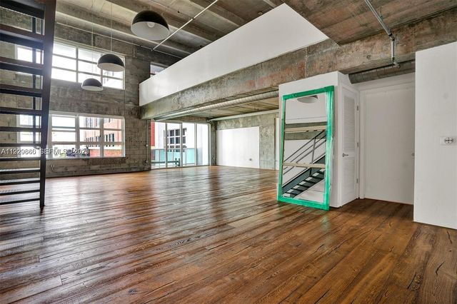 1749 NE Miami Ct 515, Miami, FL 33132