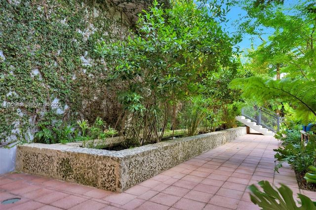 1749 NE Miami Ct 515, Miami, FL 33132