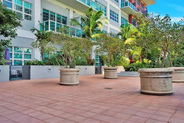 1749 NE Miami Ct 515, Miami, FL 33132