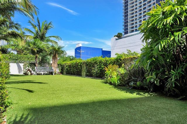 1749 NE Miami Ct 515, Miami, FL 33132