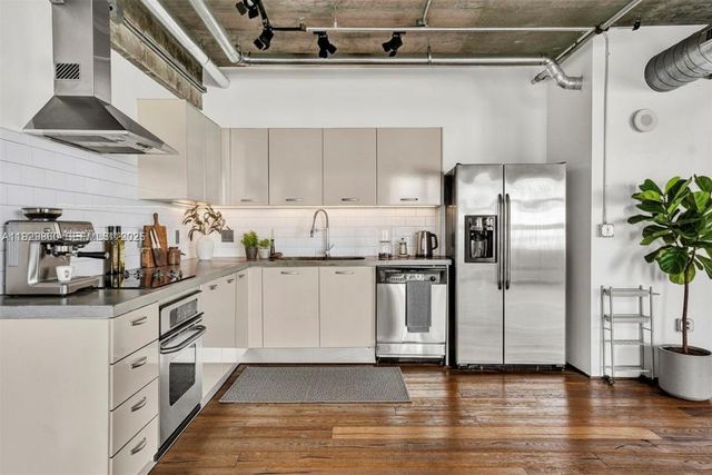 1749 NE Miami Ct 515, Miami, FL 33132