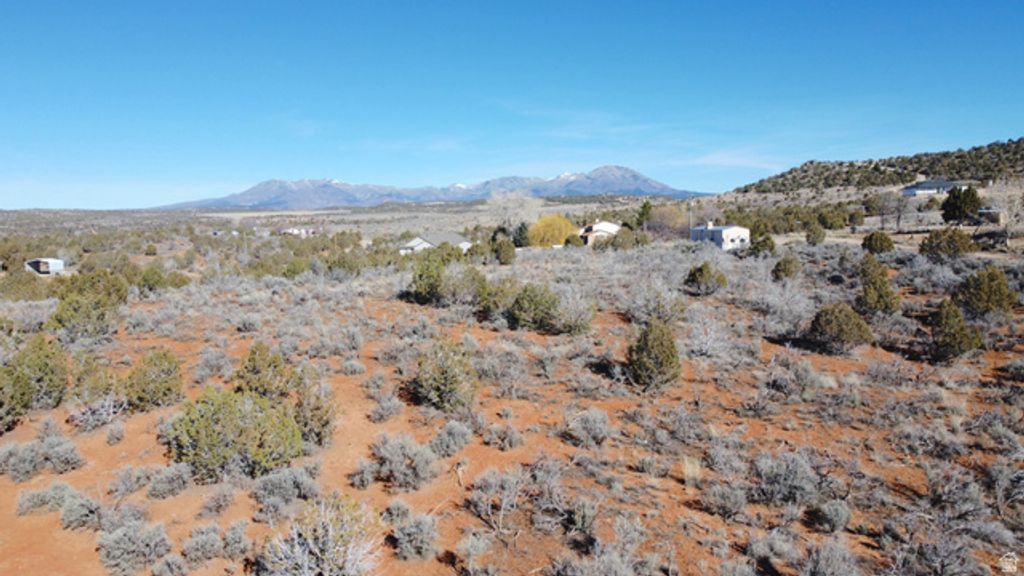 Image 12 of property listing at 675 W 950 N, Blanding, UT 84511
