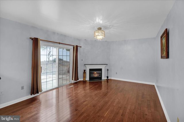 212 PENNSYLVANIA AVE, Reading, PA 19606