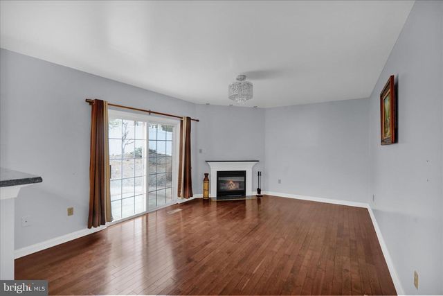 212 PENNSYLVANIA AVE, Reading, PA 19606