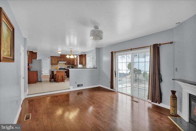 212 PENNSYLVANIA AVE, Reading, PA 19606