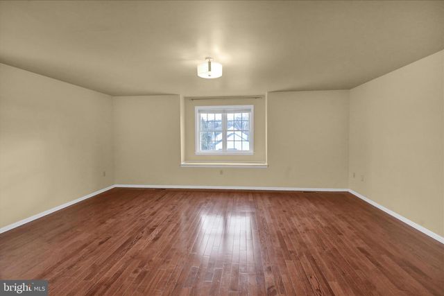 212 PENNSYLVANIA AVE, Reading, PA 19606