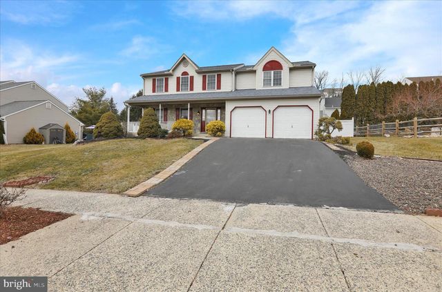 212 PENNSYLVANIA AVE, Reading, PA 19606