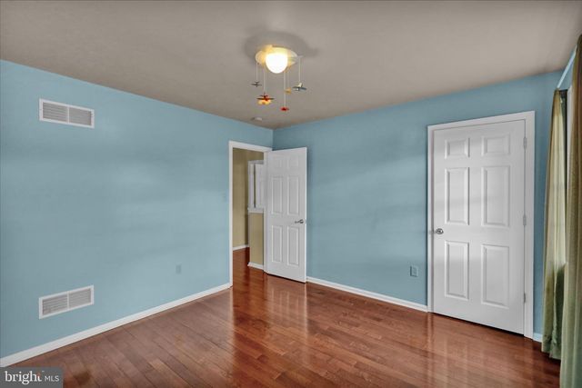 212 PENNSYLVANIA AVE, Reading, PA 19606