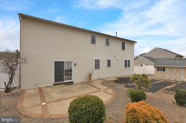 212 PENNSYLVANIA AVE, Reading, PA 19606