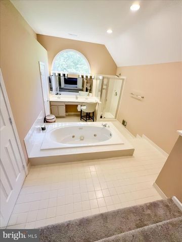 47202 REDBARK PL, Sterling, VA 20165