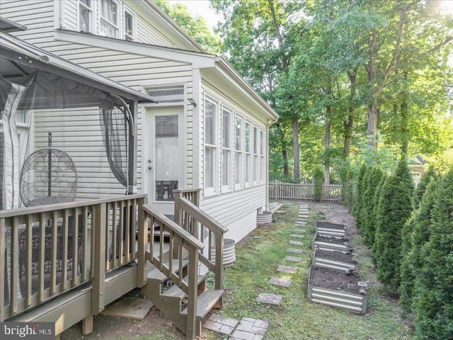 47202 REDBARK PL, Sterling, VA 20165