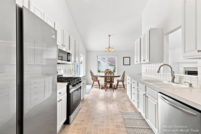 2700 Cape Coral Drive Sw, City Of Wyoming, MI 49418