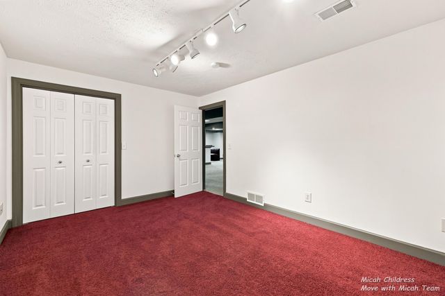 2700 Cape Coral Drive Sw, City Of Wyoming, MI 49418