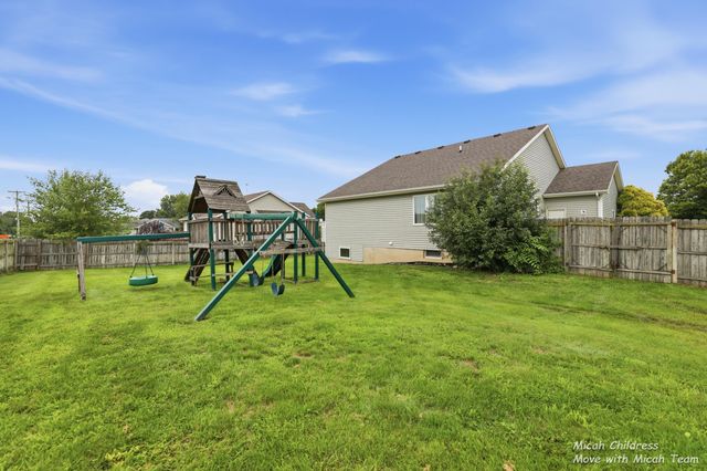 2700 Cape Coral Drive Sw, City Of Wyoming, MI 49418