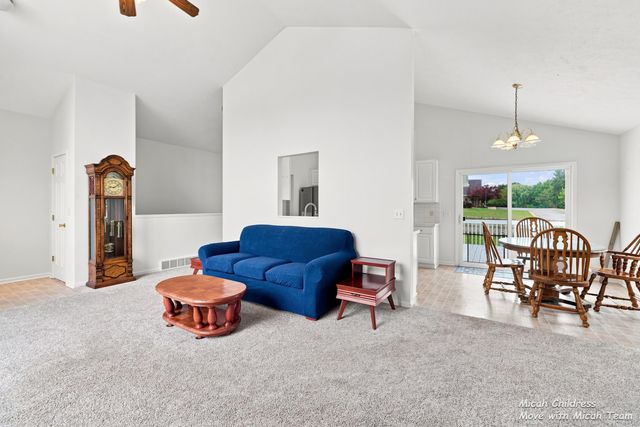 2700 Cape Coral Drive Sw, City Of Wyoming, MI 49418