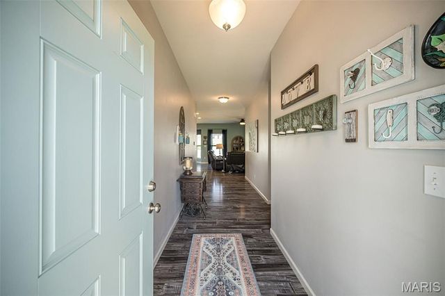 545 Crystal Stream Drive, Wentzville, MO 63385