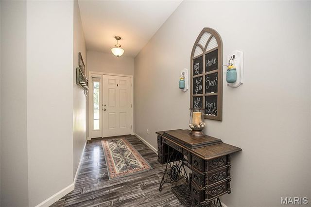 545 Crystal Stream Drive, Wentzville, MO 63385