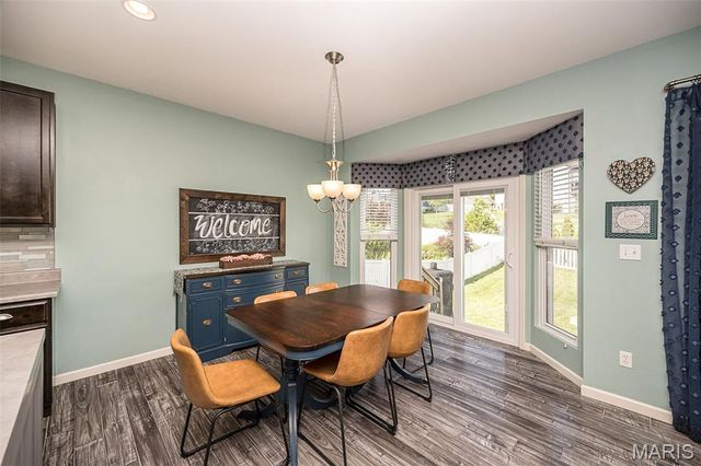 545 Crystal Stream Drive, Wentzville, MO 63385